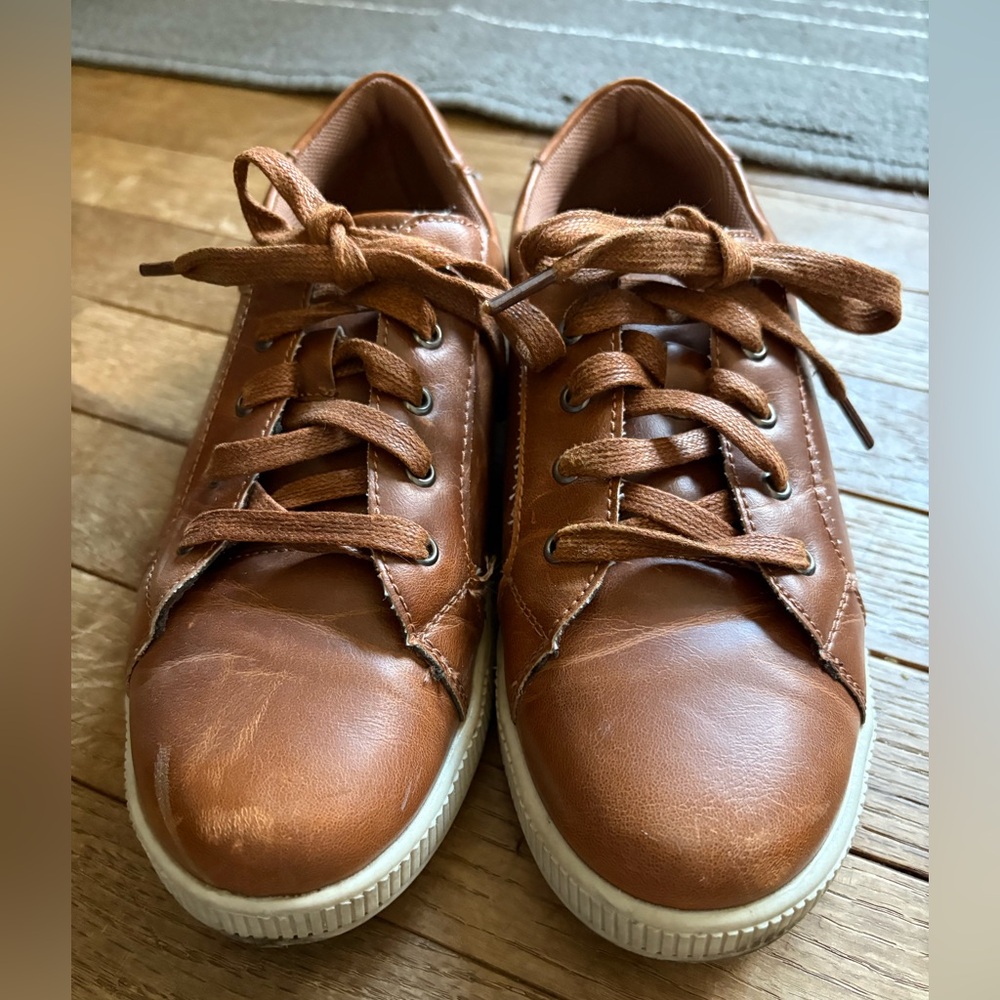 Boys' brown brown faux leather shoes,
size 5